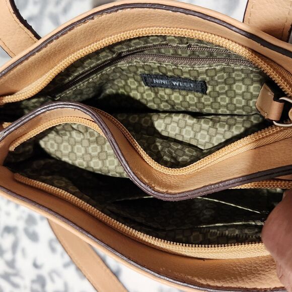 Nine West Small Handbag Beige And Crossbody Bag Green Medium  Bundle 2pcs!! - Picture 5 of 12